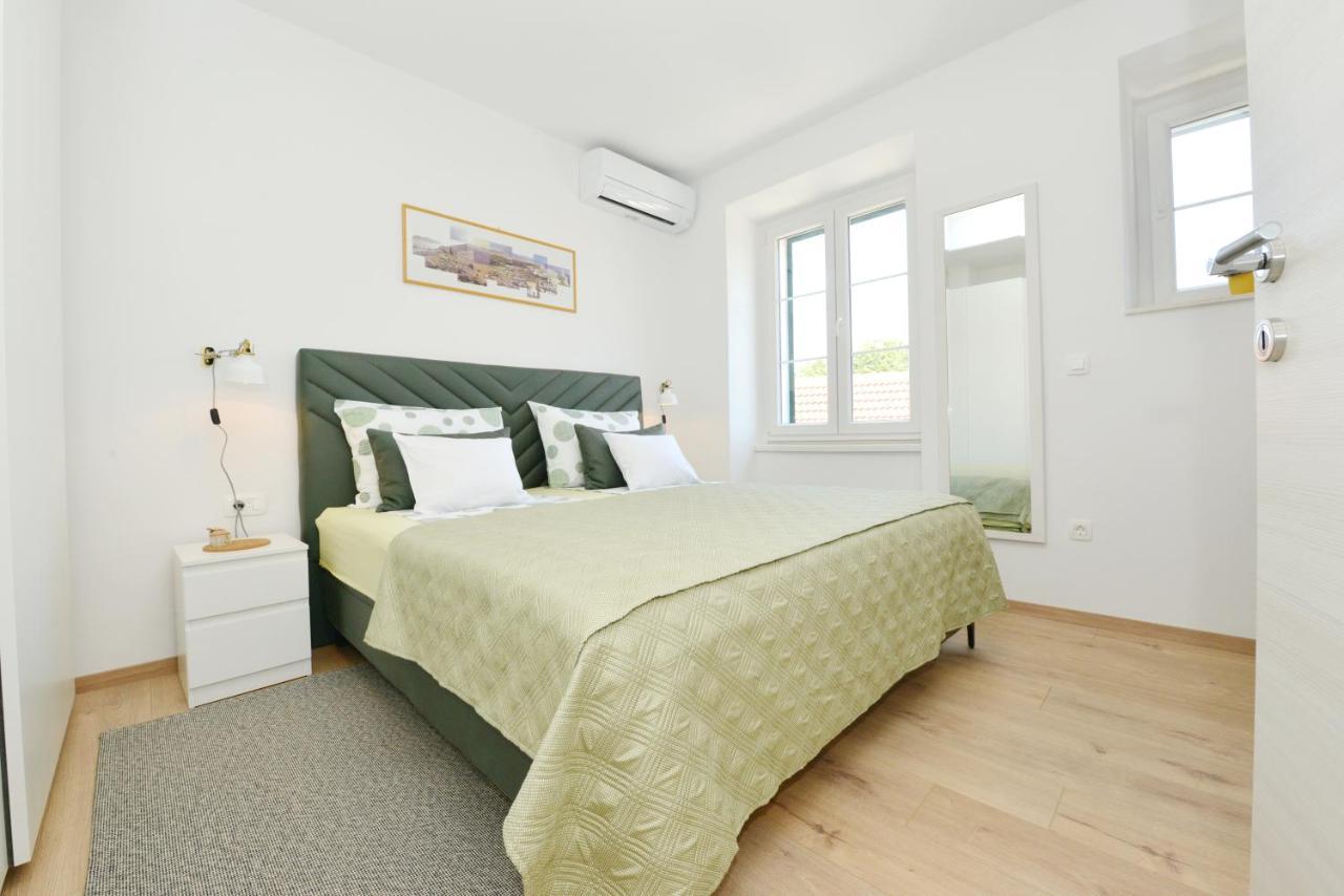 Apartman Junona - Poluotok Na Dlanu Zadar Dış mekan fotoğraf